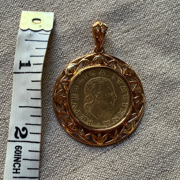 Gold plated sterling silver 925 Italian Coin Pendant - Picture 5 of 6